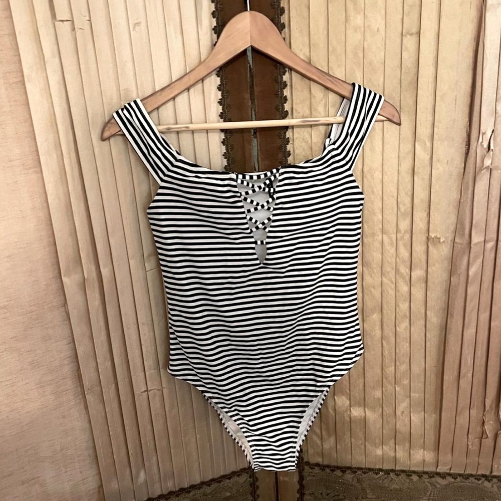 La Hearts one piece swimsuit
